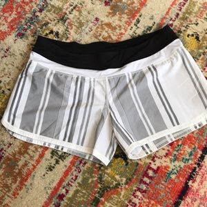 Lululemon shorts size 10